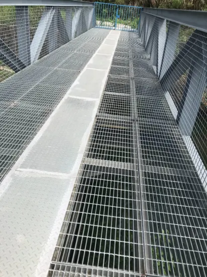 Degraus de escada de grade de aço galvanizado para piso de estrutura de aço